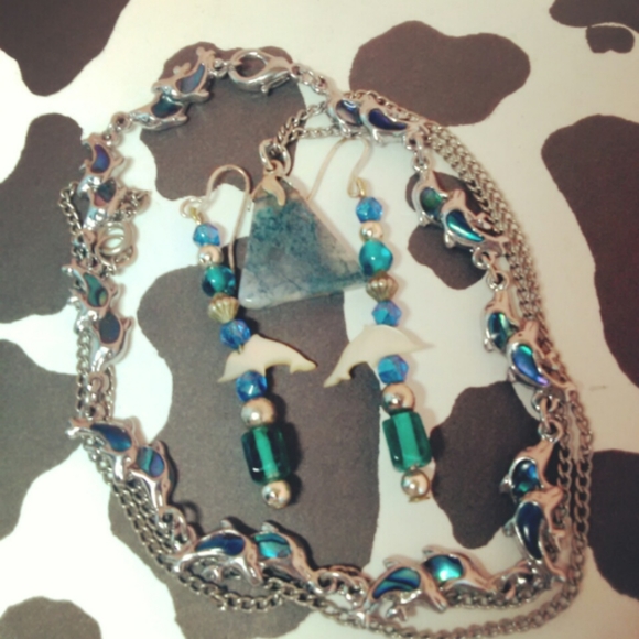 Dolphin Jewelry Bundle - Picture 3 of 4